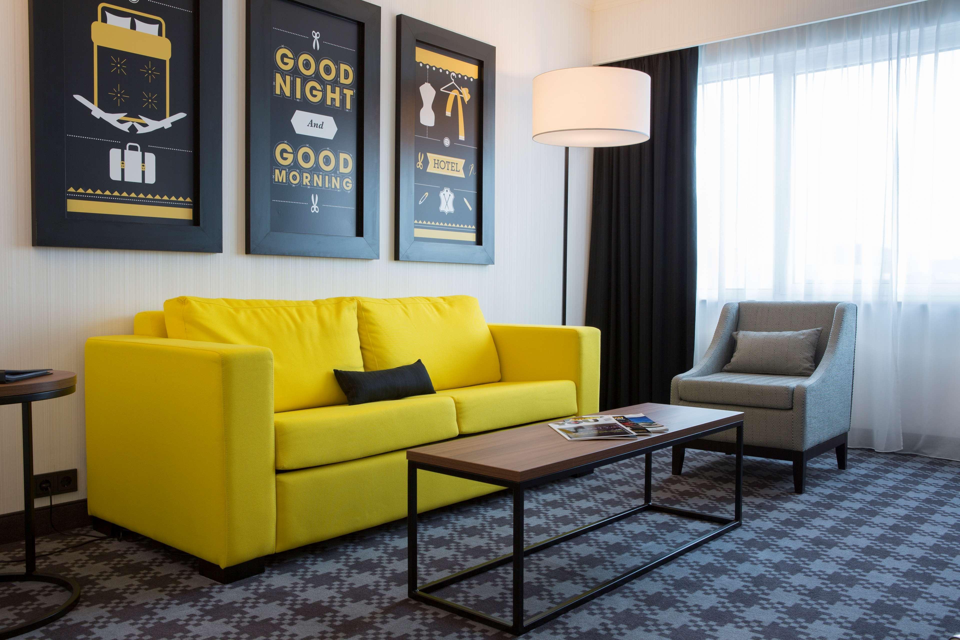 โรงแรมเรดิสัน บลู อัมสเตอร์ดัมแอร์พอร์ต Amsterdam Airport Schiphol ภายนอก รูปภาพ